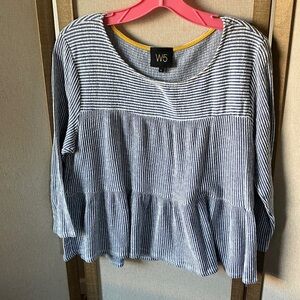 FINAL MARKDOWN W5 Blue and White Striped top xl